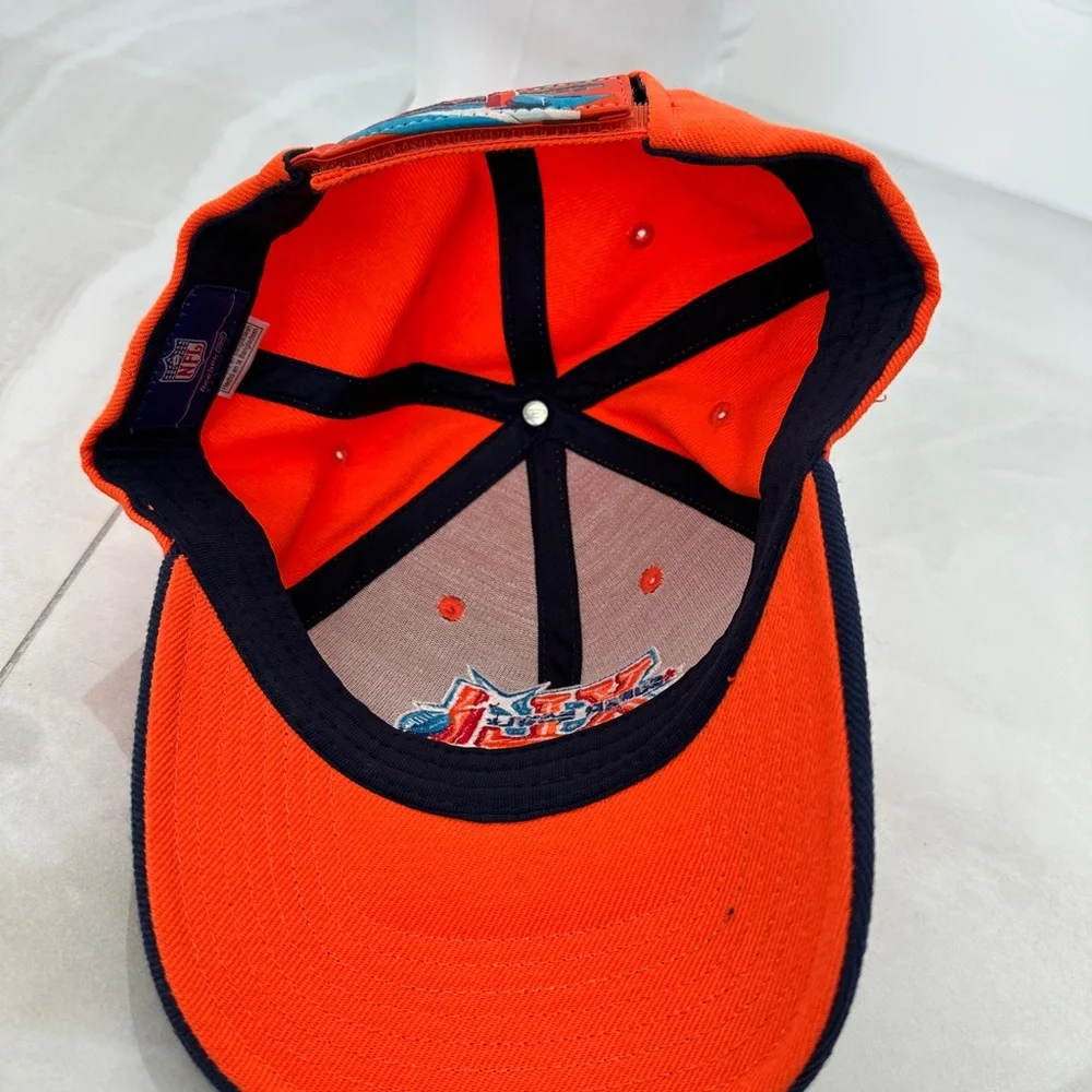 Rare New 2007 Super Bowl XLI Dolphin Stadium Baseball Cap & XLI Party Wristband - Picture 5 of 9